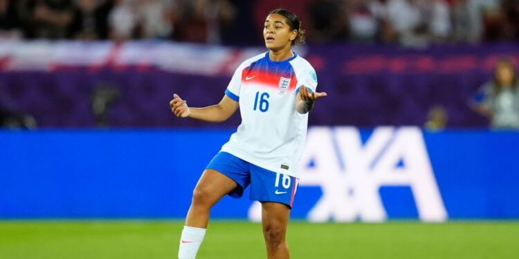 Kelly lauds Lionesses prodigy who 'came alive' in win