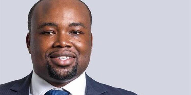 Former Vice-President Dr. Alhaji Mahamudu Bawumia has expressed deep sorrow over the sudden passing of the Member of Parliament for Akwatia, Ernest Yaw Kumi.