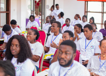 Maiden Chinese Teacher Training Programme Held at UCC; 50 Teachers Benefit