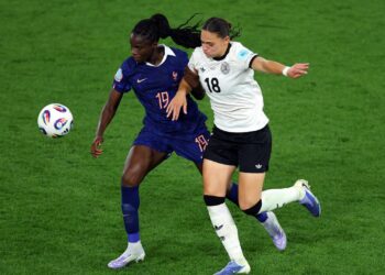 Berger heroics lead Germany to penalty win