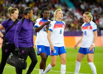 Leah expected to play EURO 2025 semi-final despite injury