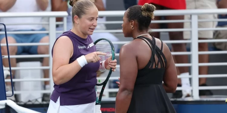 Ostapenko, Townsend Face Off in Flushing Meadows Battle