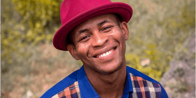 Nigerian media personality Toke Makinwa recently announced that she is expecting her first child, a revelation that has sparked both celebration and debate online. While many of her fans and colleagues showered her with congratulatory messages, her announcement has also drawn criticism from life coach and social commentator Solomon Buchi, who expressed discomfort with the way Makinwa framed her news around her faith.