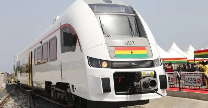 New Tema–Mpakadan Train service eases traffic, offers affordable commute