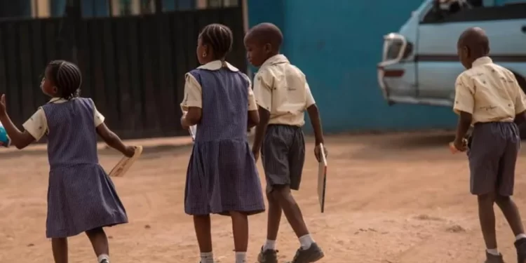 Nigeria abandons language reform after three years of poor results