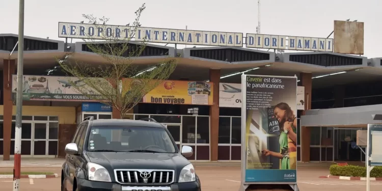 Suspected jihadists attack airport near Niger’s capital