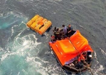 Twenty-two fishermen have returned safely to shore after being abandoned at sea by armed attackers, with search efforts ongoing to bring back others who remain offshore.